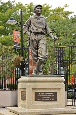 Babe Ruth Statue