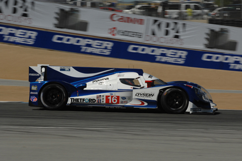 Lola B12/60 LMP1 Driven by Chris Dyson and Guy Smith in Action