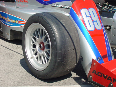 Close Up View of Right Front Wheel/Tire