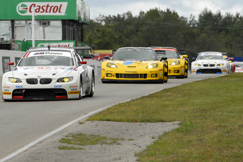 BMW E92 M3 Leads the GT Field