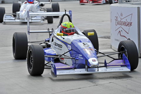 Spencer Pigot Leading Race